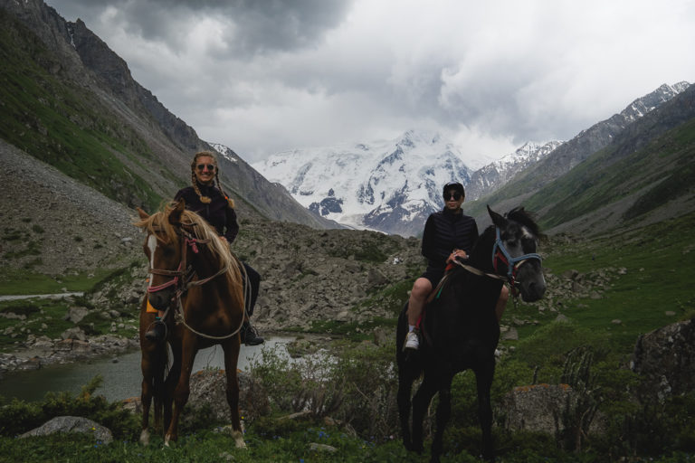 trekking in kyrgyzstan